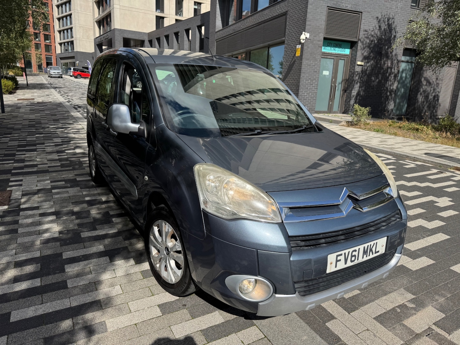 Vehicle 1