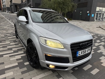Audi - Q7