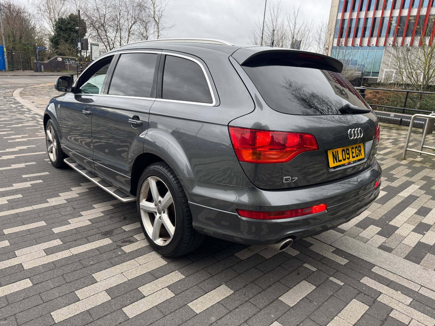 Used Audi Q7 2009 for sale - 77622874: Photo 15