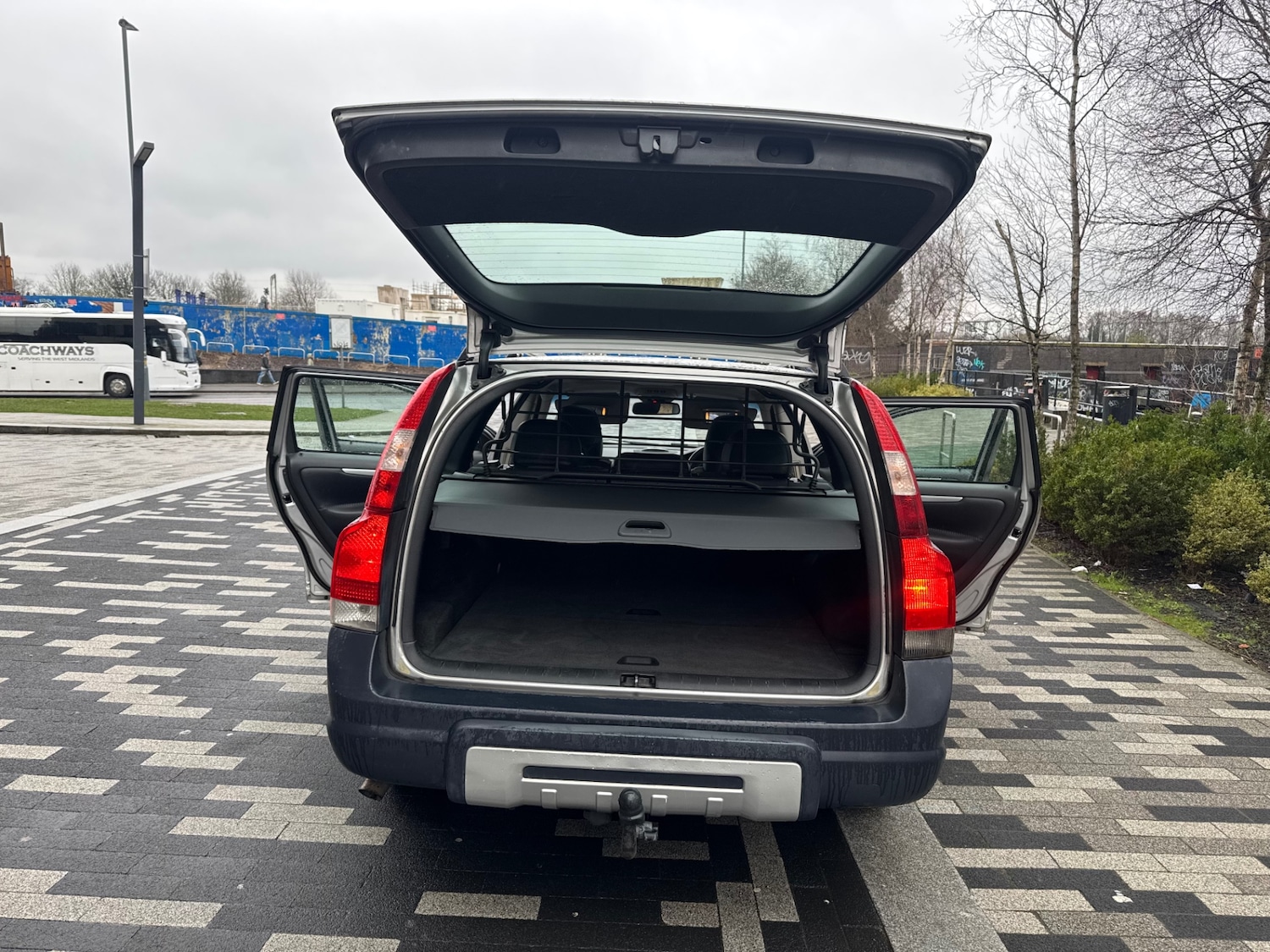 Used Volvo XC70 2007 for sale - 77538679: Photo 10