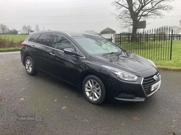 Used Hyundai i40 2015 for sale - 76667800: Photo 2