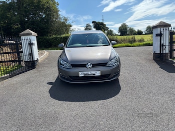 Used Volkswagen Golf 2017 for sale - 79521977: Photo