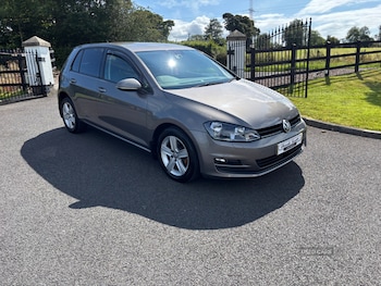 Used Volkswagen Golf 2017 for sale - 79521977: Photo