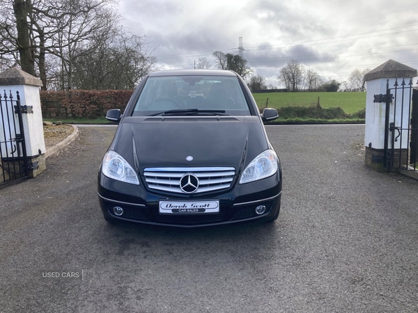 Used Mercedes-Benz A-Class 2012 for sale - 77884206: Photo 2