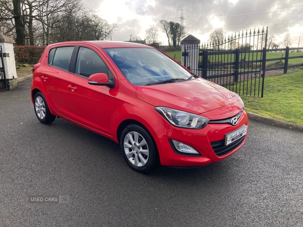 Used Hyundai i20 2014 for sale - 77359714: Photo 4