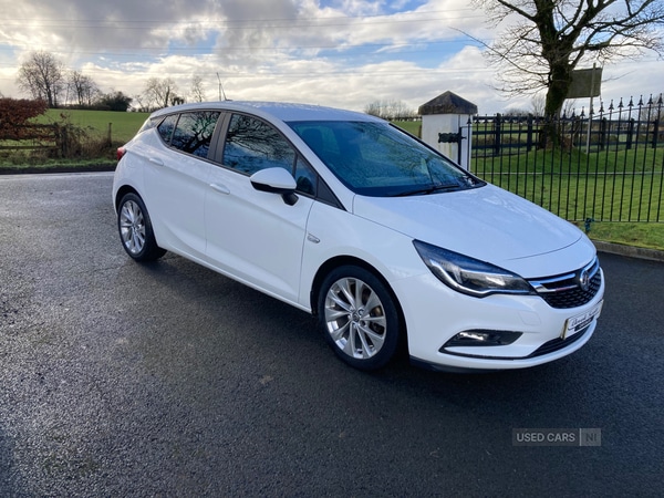 Used Vauxhall Astra 2019 for sale - 77238844: Photo 2