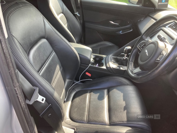 Used Jaguar E-Pace 2018 for sale - 76608667: Photo 6