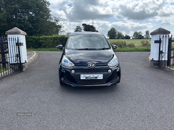 Used Hyundai i10 2017 for sale - 79396889: Photo