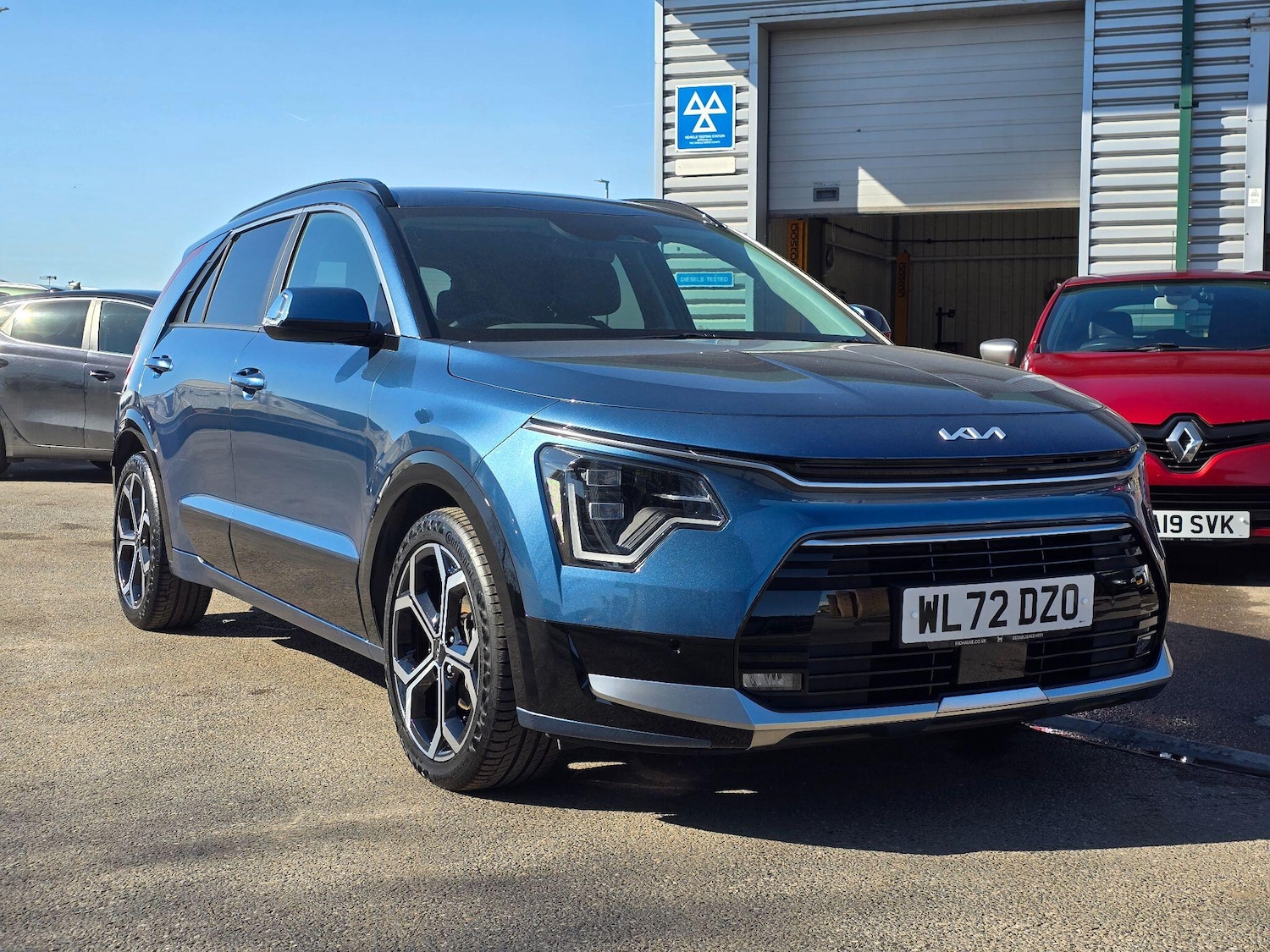 Used Kia Niro 2023 for sale - 78034112: Photo 1