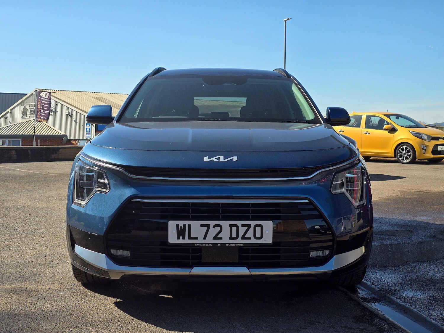 Used Kia Niro 2023 for sale - 78034112: Photo 2