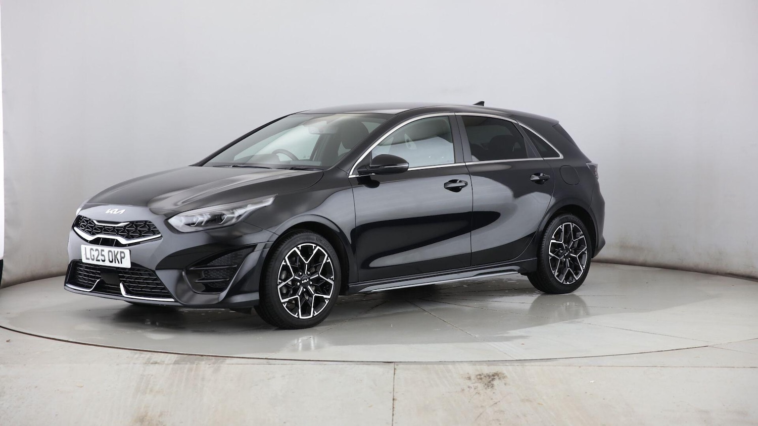 Used Kia Ceed 2025 for sale - 77315368: Photo 6