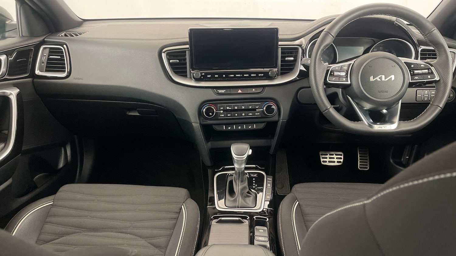 Used Kia Ceed 2025 for sale - 77315368: Photo 9