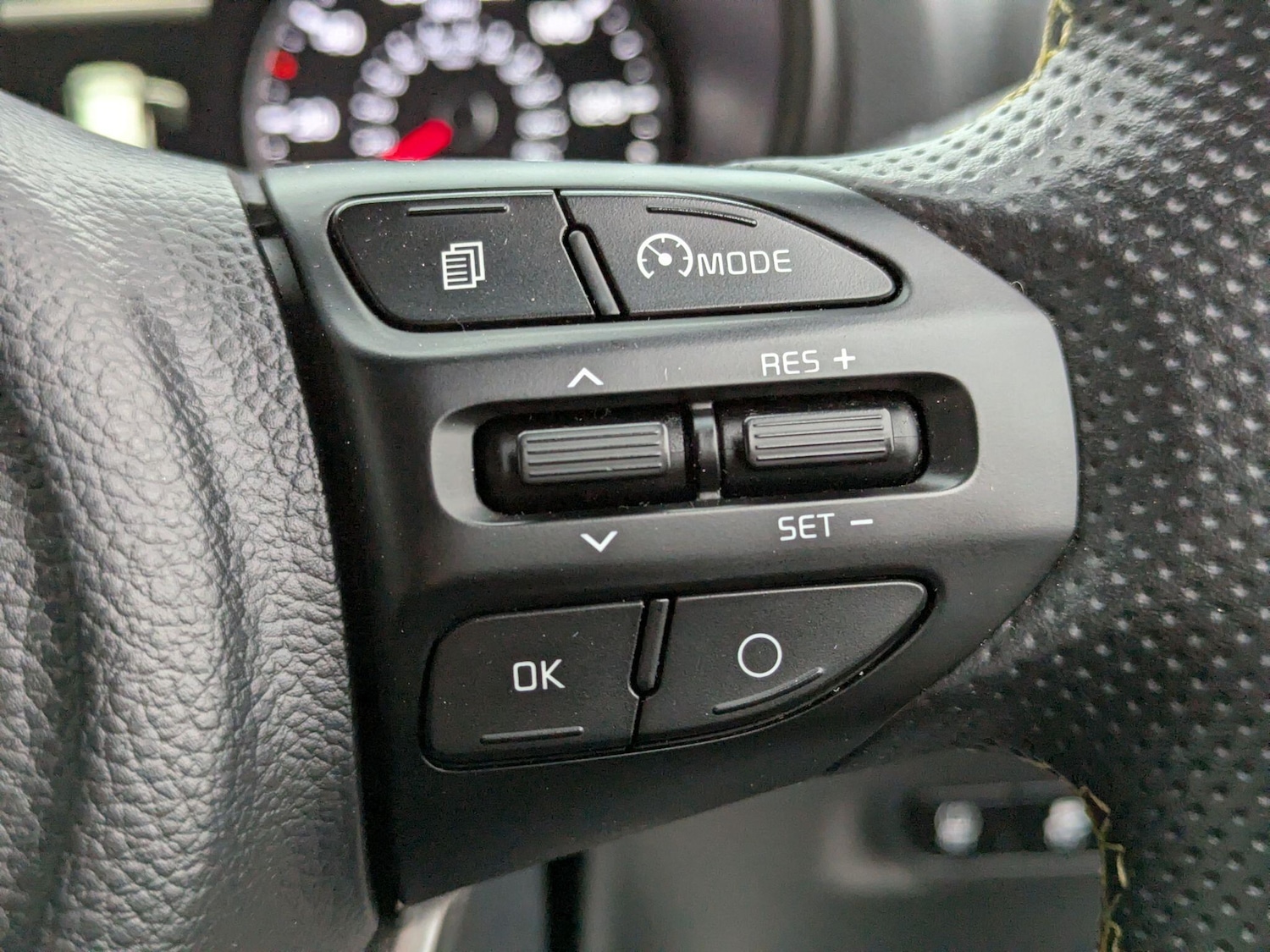 Used Kia Picanto 2022 for sale - 76990875: Photo 14