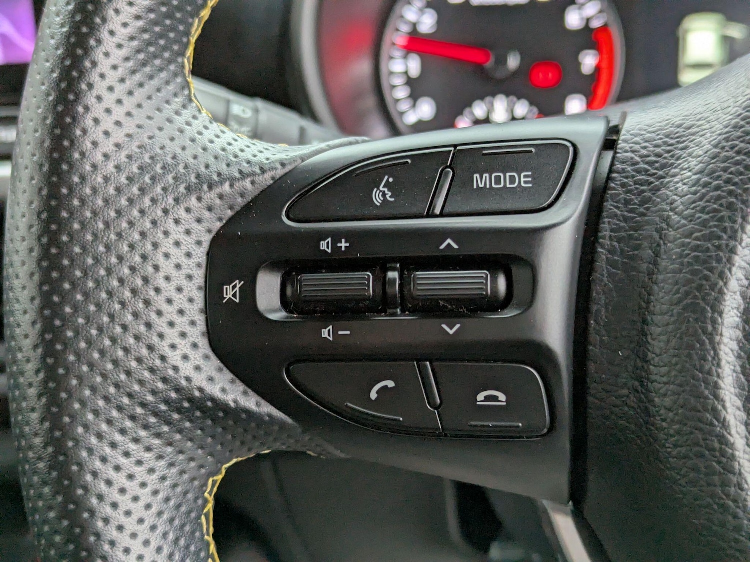 Used Kia Picanto 2022 for sale - 76990875: Photo 15