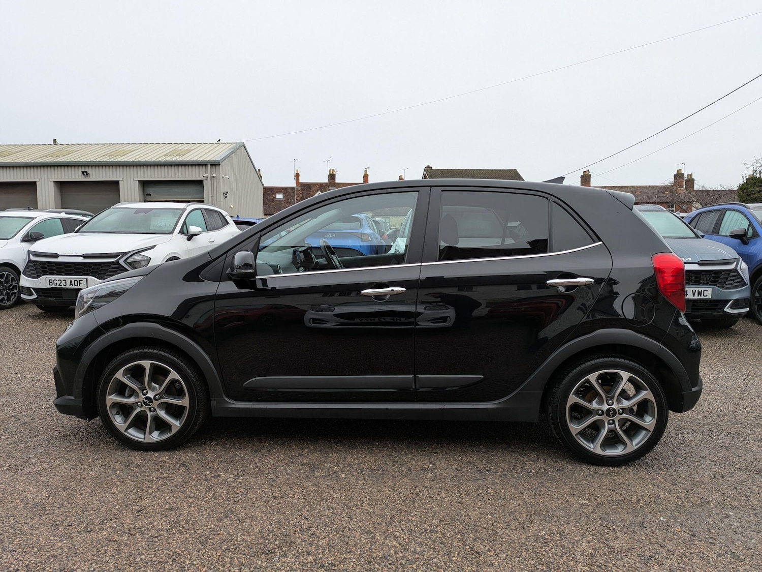 Used Kia Picanto 2022 for sale - 76990875: Photo 3
