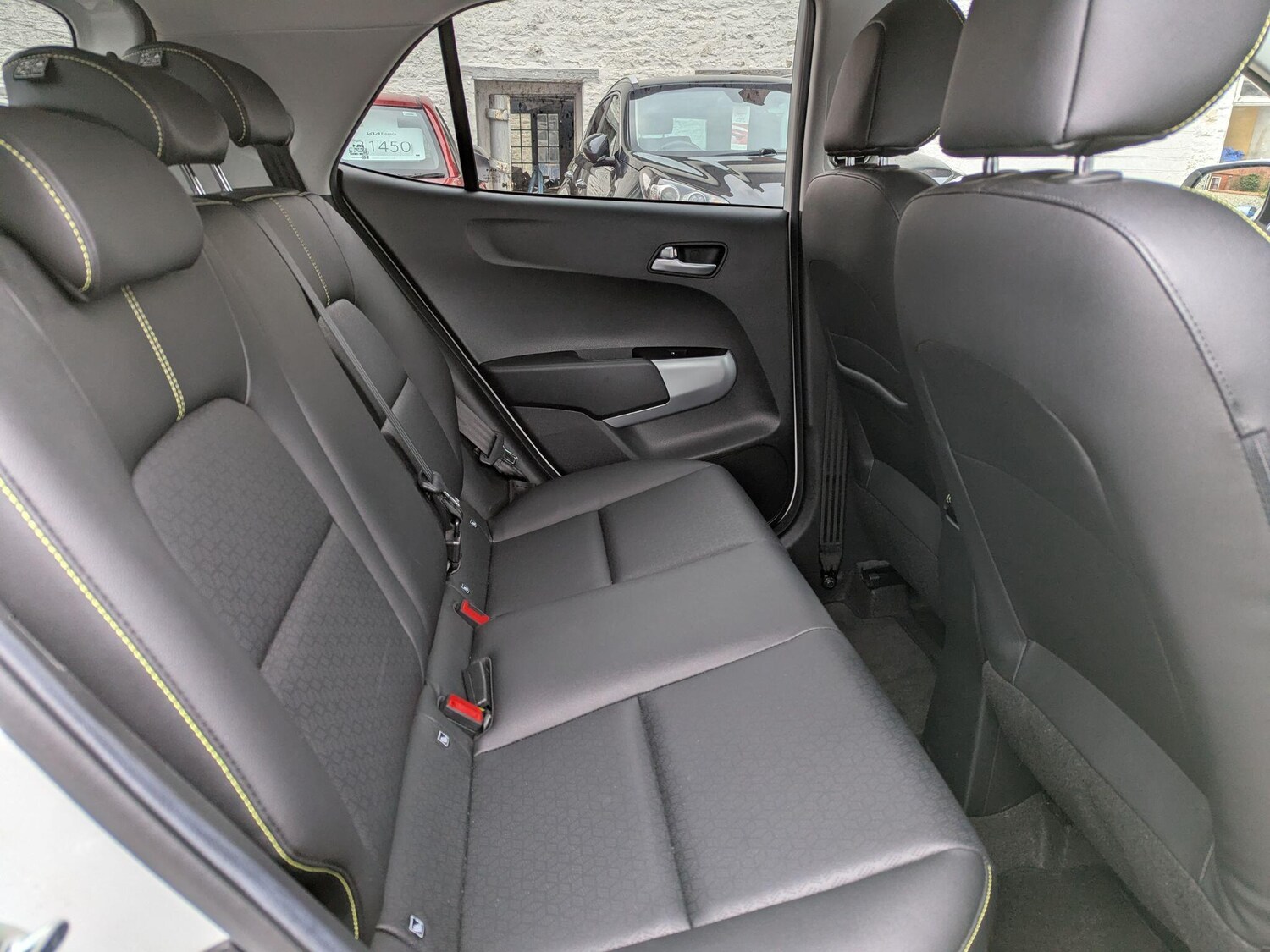 Used Kia Picanto 2022 for sale - 76572968: Photo 8