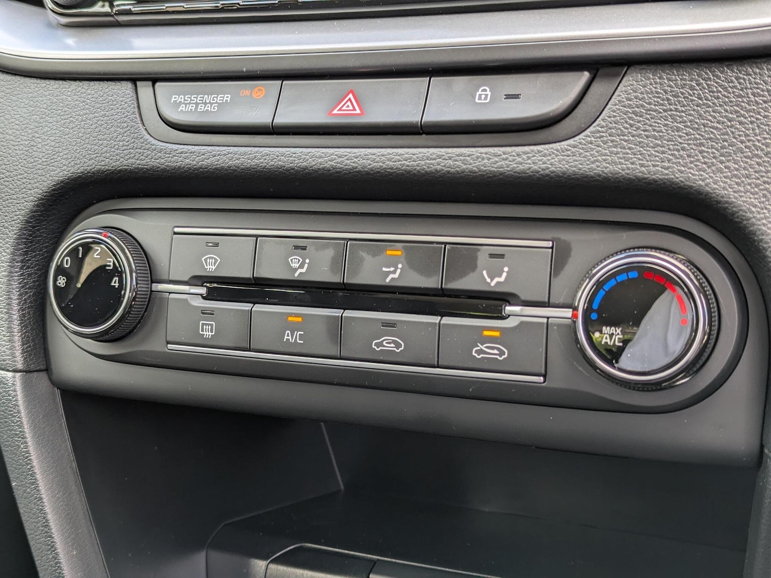 Used Kia Ceed 2025 for sale - 76152739: Photo 19