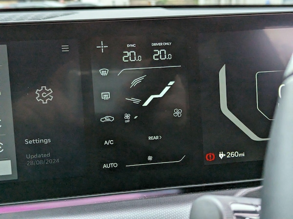 Used Kia EV9 2024 for sale - 76214227: Photo 32