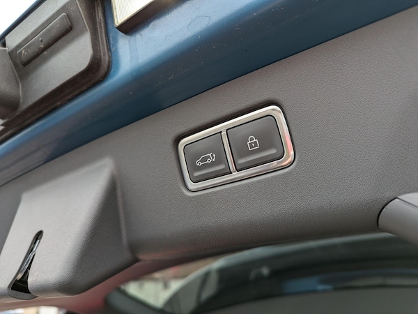 Used Kia EV9 2024 for sale - 76214227: Photo 8