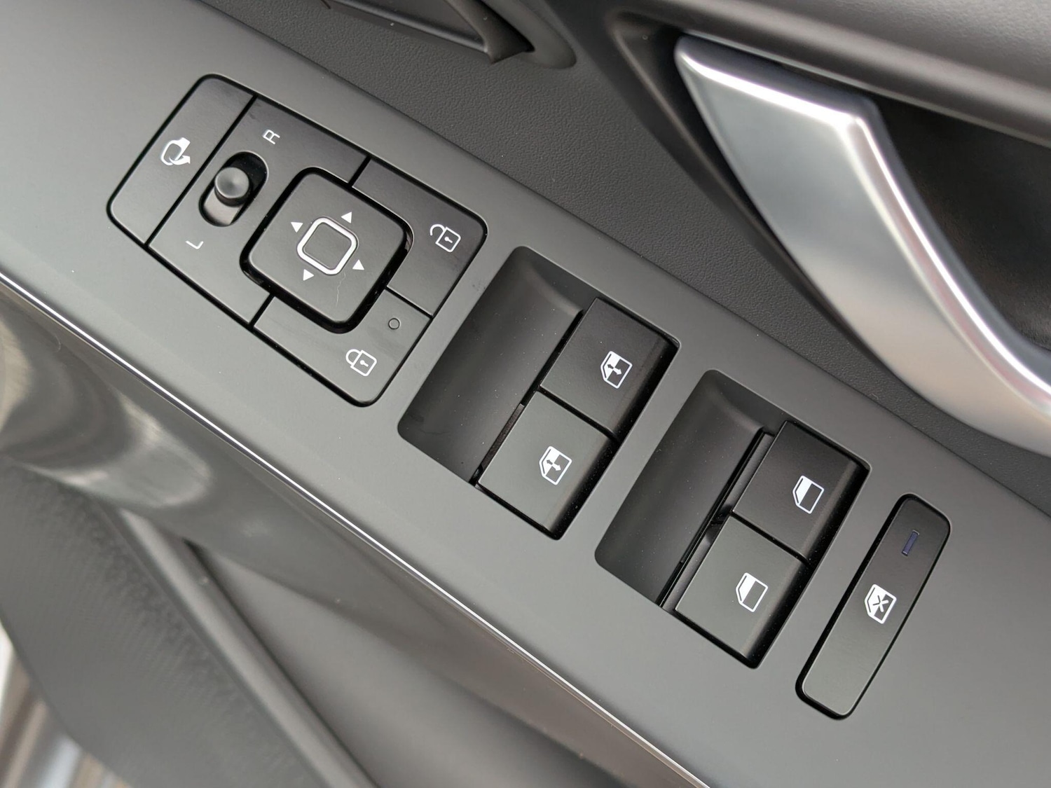 Used Kia Niro 2025 for sale - 77315296: Photo 15