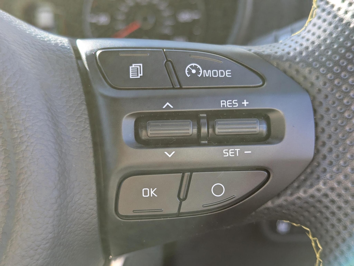 Used Kia Picanto 2023 for sale - 76152178: Photo 13