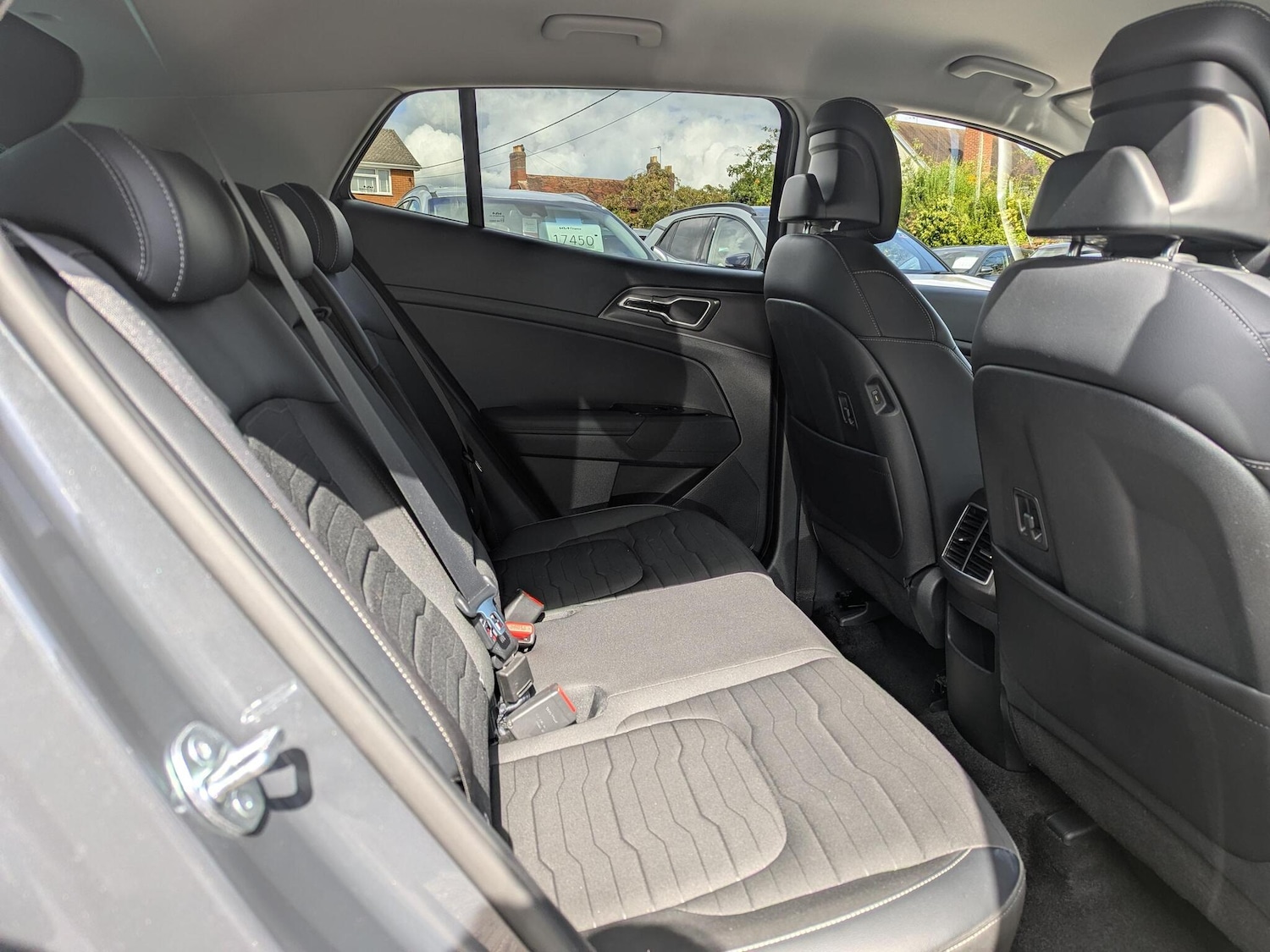 Used Kia Sportage 2023 for sale - 76151230: Photo 8