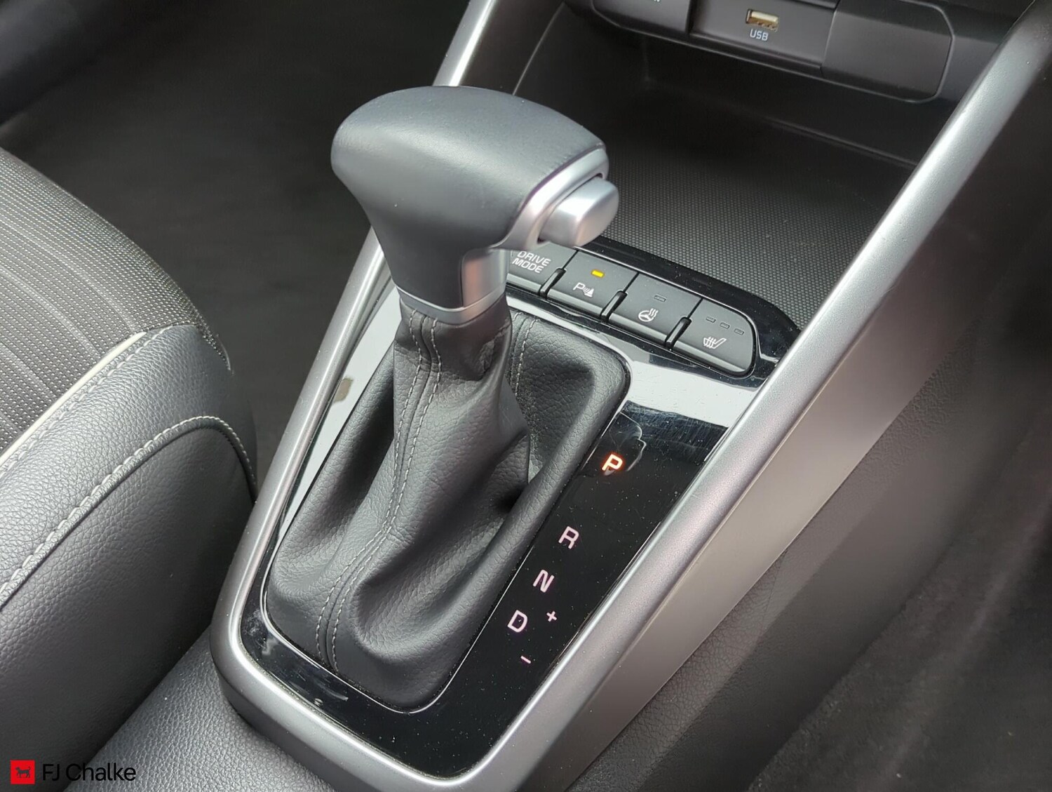 Used Kia Stonic 2024 for sale - 77550055: Photo 25