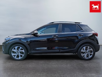 Used Kia Stonic 2023 for sale - 75857786: Photo