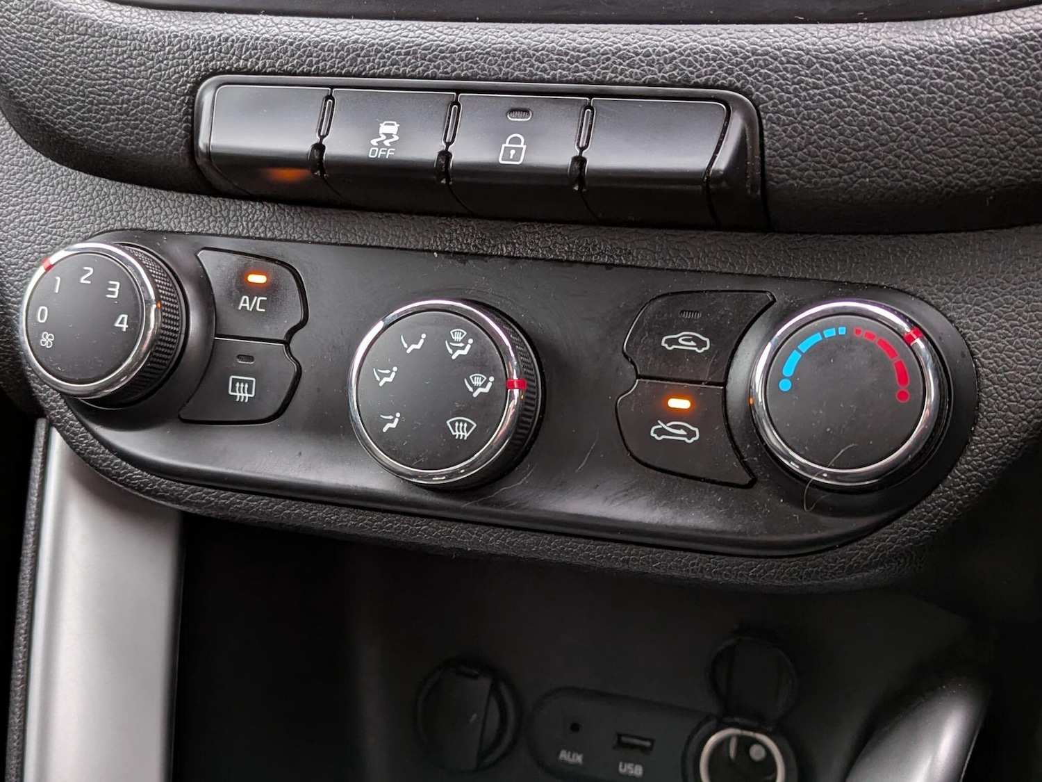 Used Kia Ceed 2012 for sale - 77015855: Photo 17