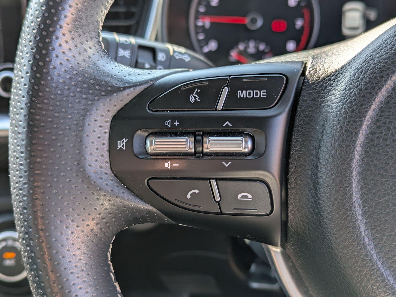 Used Kia Stonic 2021 for sale - 77978451: Photo 13