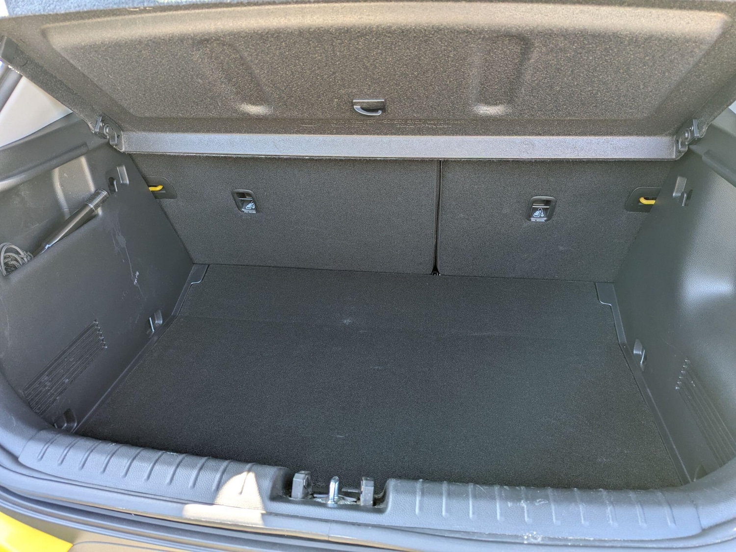 Used Kia Stonic 2021 for sale - 77978451: Photo 6