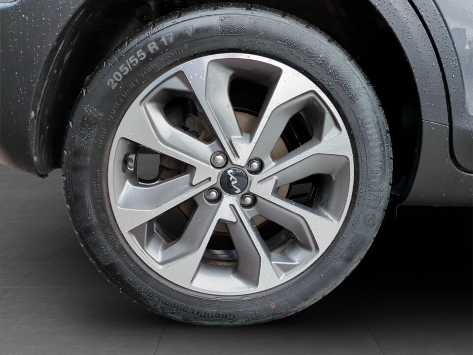 Used Kia Stonic 2023 for sale - 76913734: Photo 14