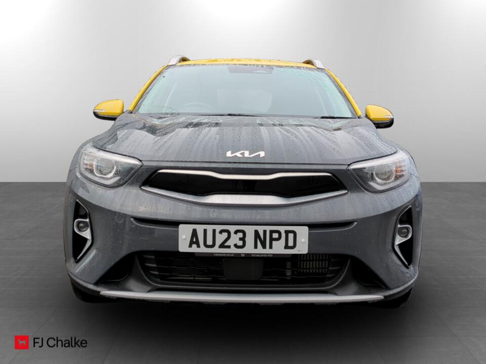 Used Kia Stonic 2023 for sale - 76913734: Photo 3