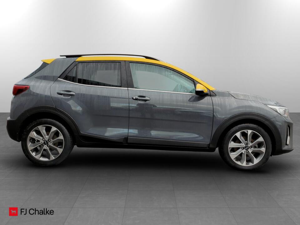 Used Kia Stonic 2023 for sale - 76913734: Photo 6