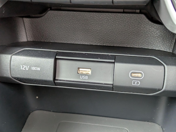 Used Kia Picanto 2024 for sale - 76246754: Photo 23