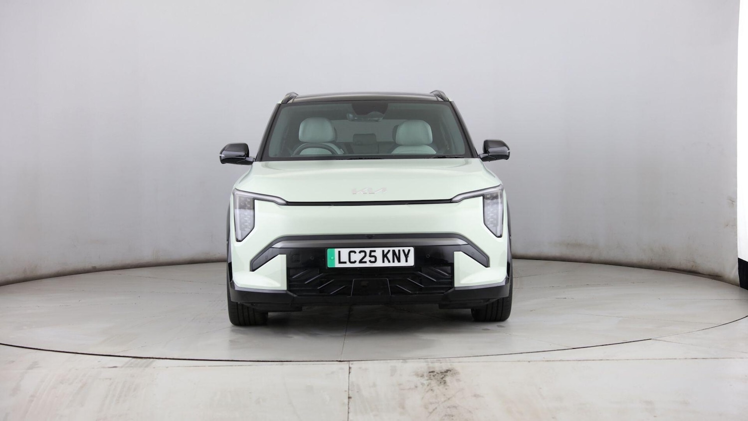 Used Kia EV3 2025 for sale - 77376806: Photo 5