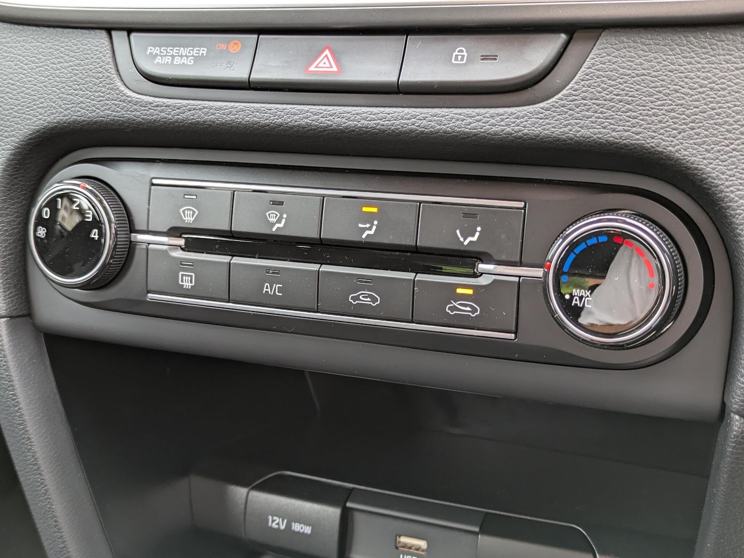 Used Kia Ceed 2025 for sale - 76152586: Photo 19