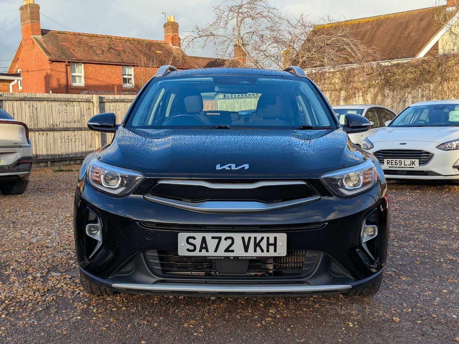 Used Kia Stonic 2022 for sale - 76913630: Photo 2