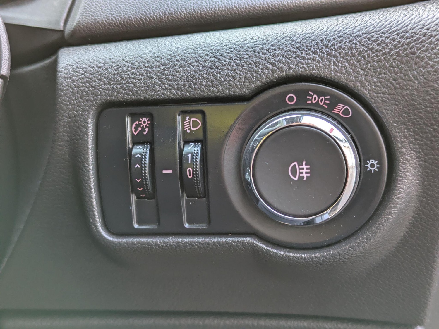 Used Vauxhall Astra 2012 for sale - 77191027: Photo 13