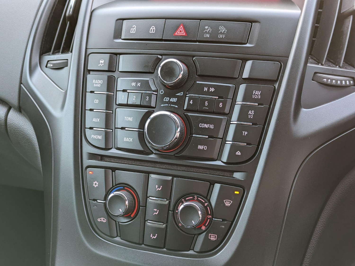 Used Vauxhall Astra 2012 for sale - 77191027: Photo 18