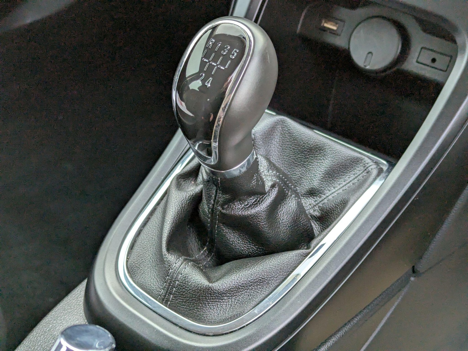 Used Vauxhall Astra 2012 for sale - 77191027: Photo 20