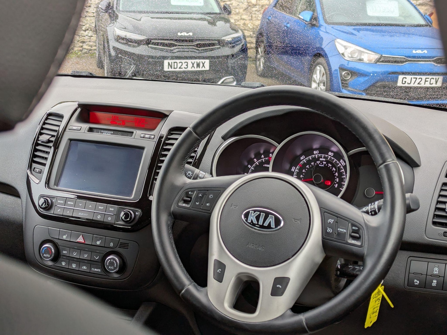 Used Kia Venga 2016 for sale - 76360214: Photo 9