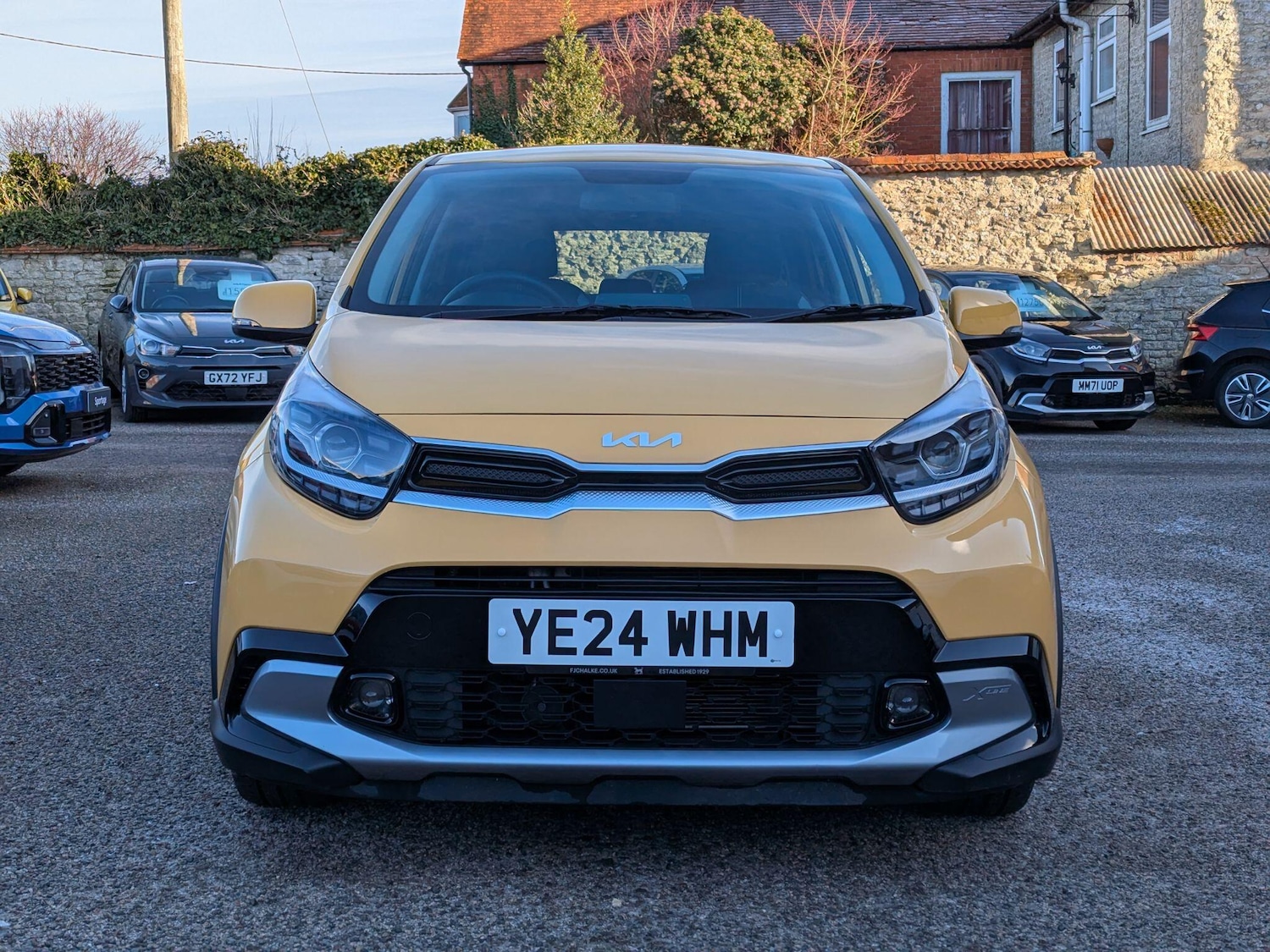 Used Kia Picanto 2024 for sale - 77131744: Photo 2