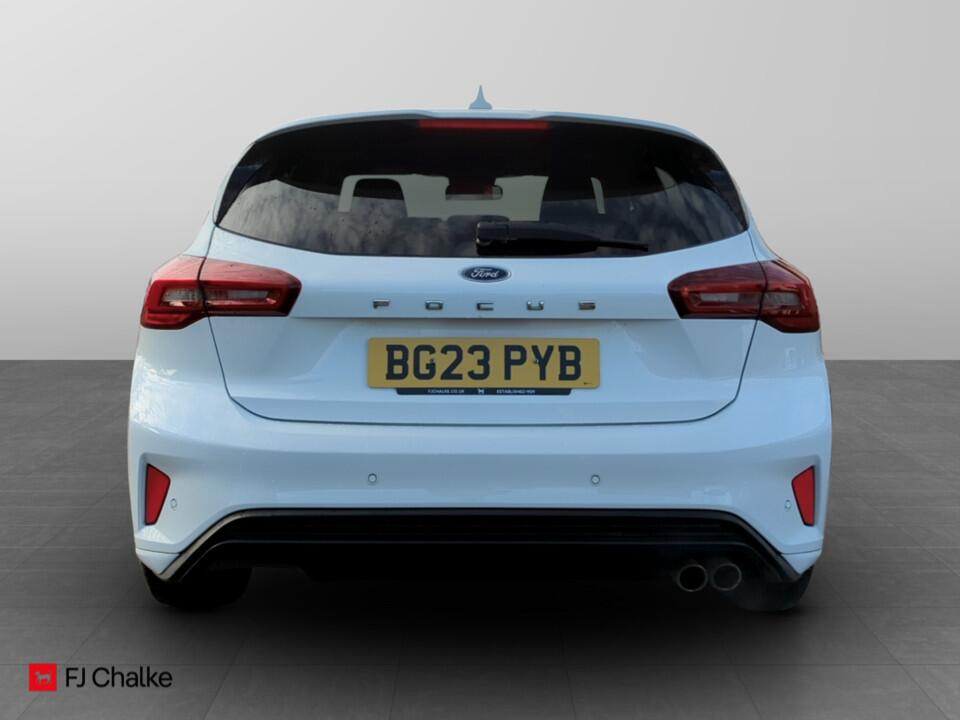 Used Ford Focus 2023 for sale - 76167393: Photo 3