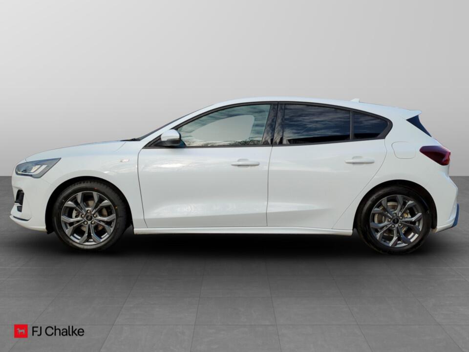 Used Ford Focus 2023 for sale - 76167393: Photo 6