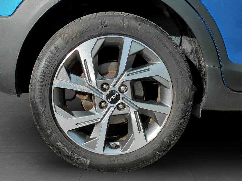 Used Kia Stonic 2023 for sale - 77454732: Photo 14