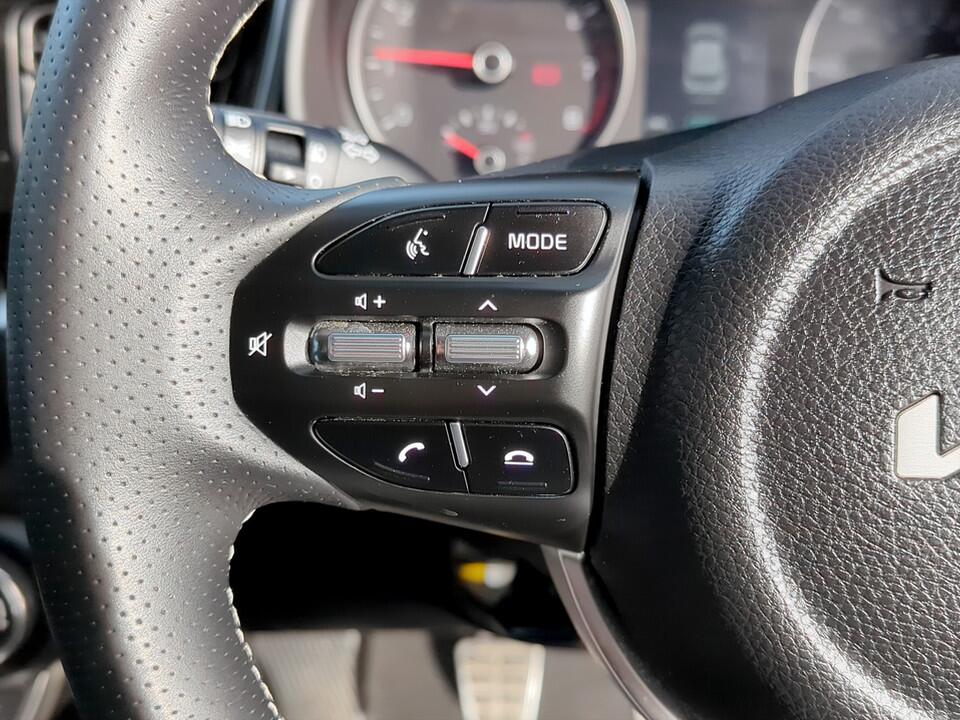 Used Kia Stonic 2023 for sale - 77454732: Photo 18