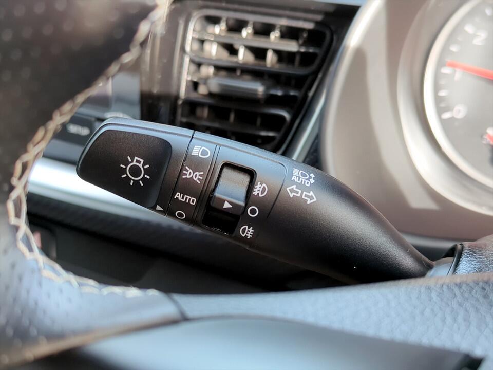 Used Kia Stonic 2023 for sale - 77454732: Photo 19