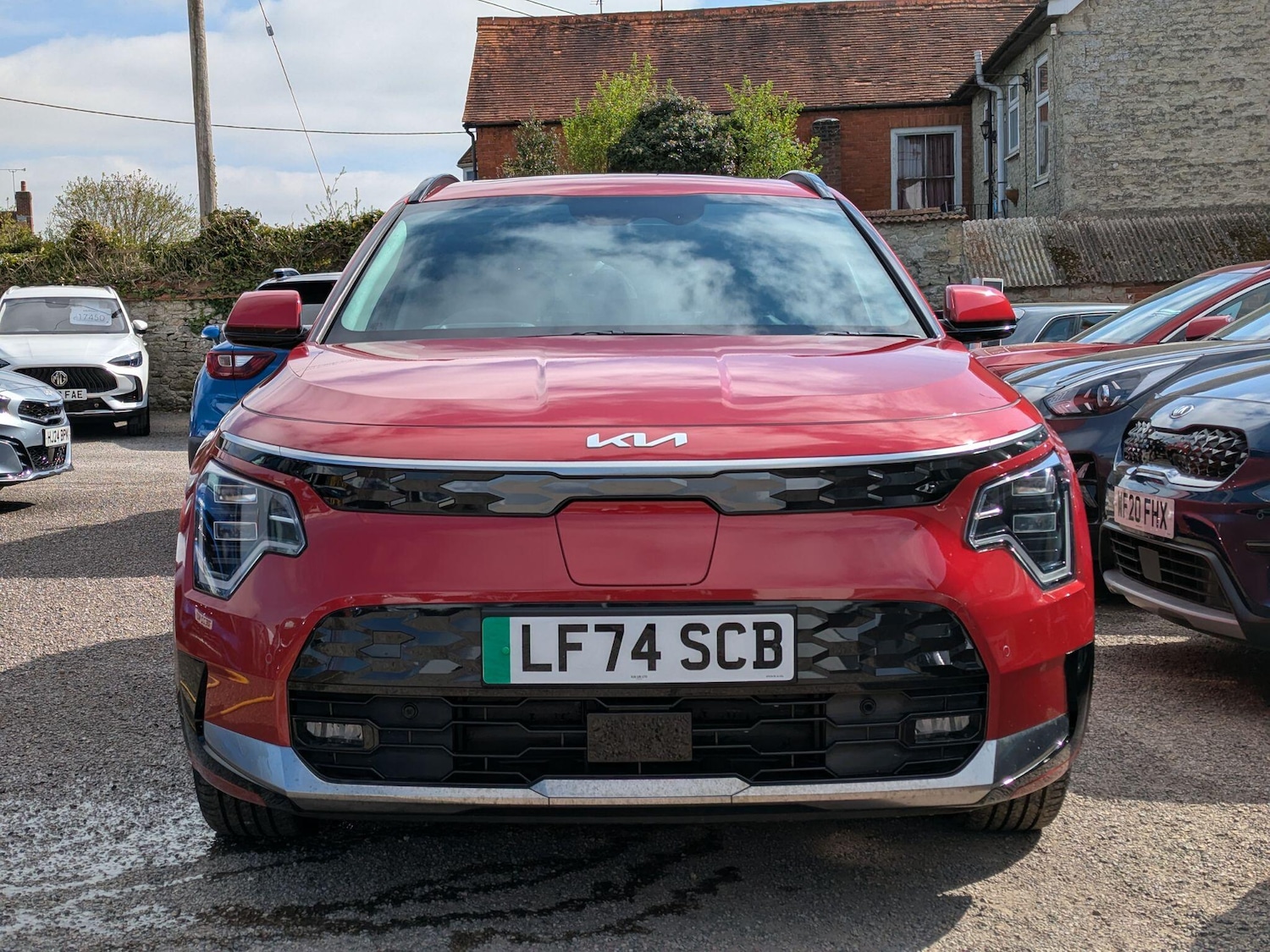 Used Kia Niro 2025 for sale - 76167363: Photo 2
