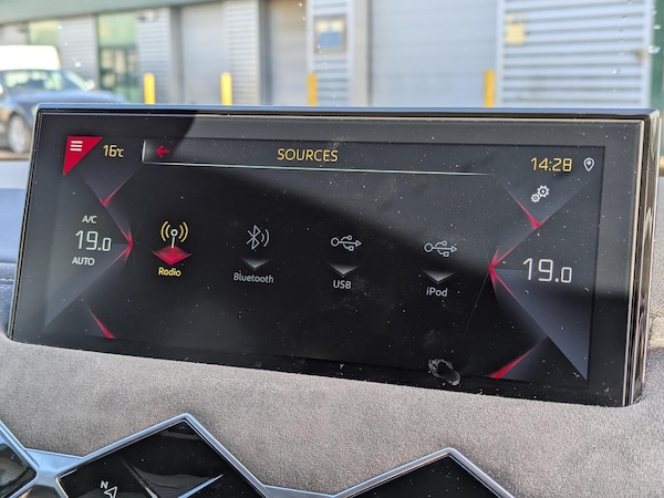 Used DS Automobiles DS 3 Crossback 2023 for sale - 76152028: Photo 17